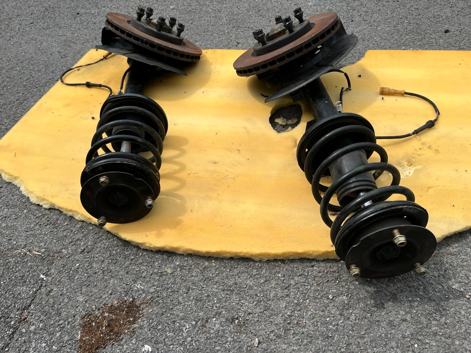 BMW E30 M3 Shock Absorbers