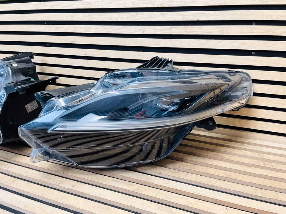 Ferrari Roma Headlights Right Left 904370 904368 - Image 11