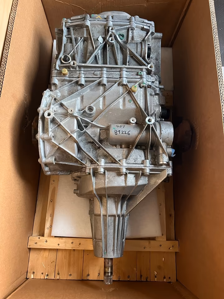 Ferrari GTC4 LUSSO Gearbox 45181226 451116420 70006117 - Image 5