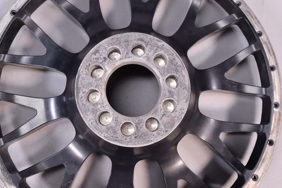 McLAREN F1 GTR Rim Inner Stars for Three-Piece BBS Rims - Image 2