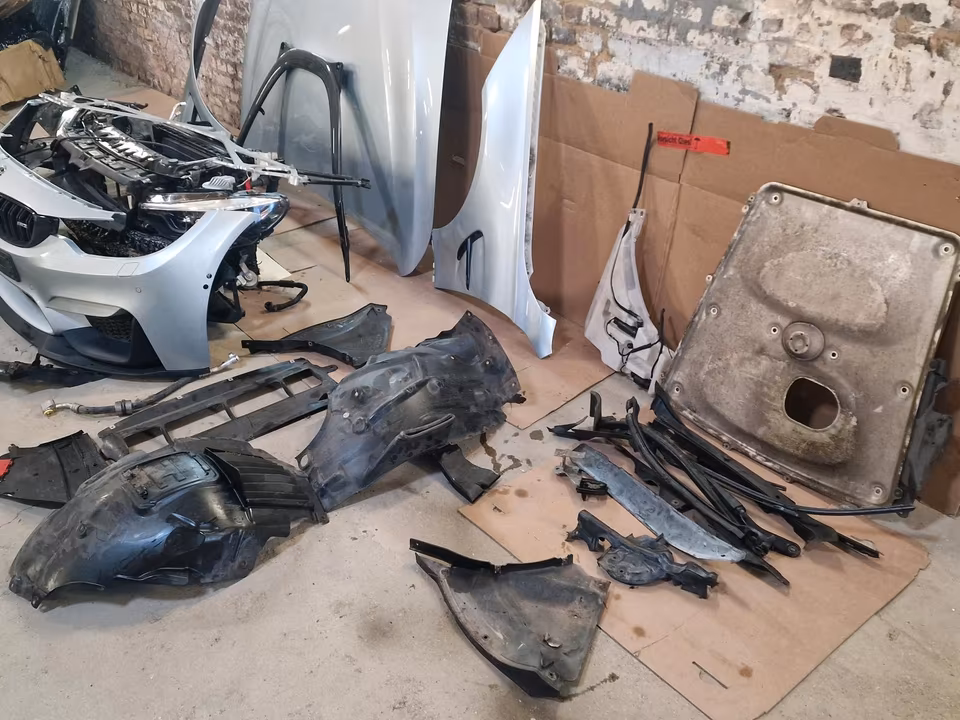 BMW F80 M3 LCI Front Package Bumper Bonnet Radiator Fenders - Image 7