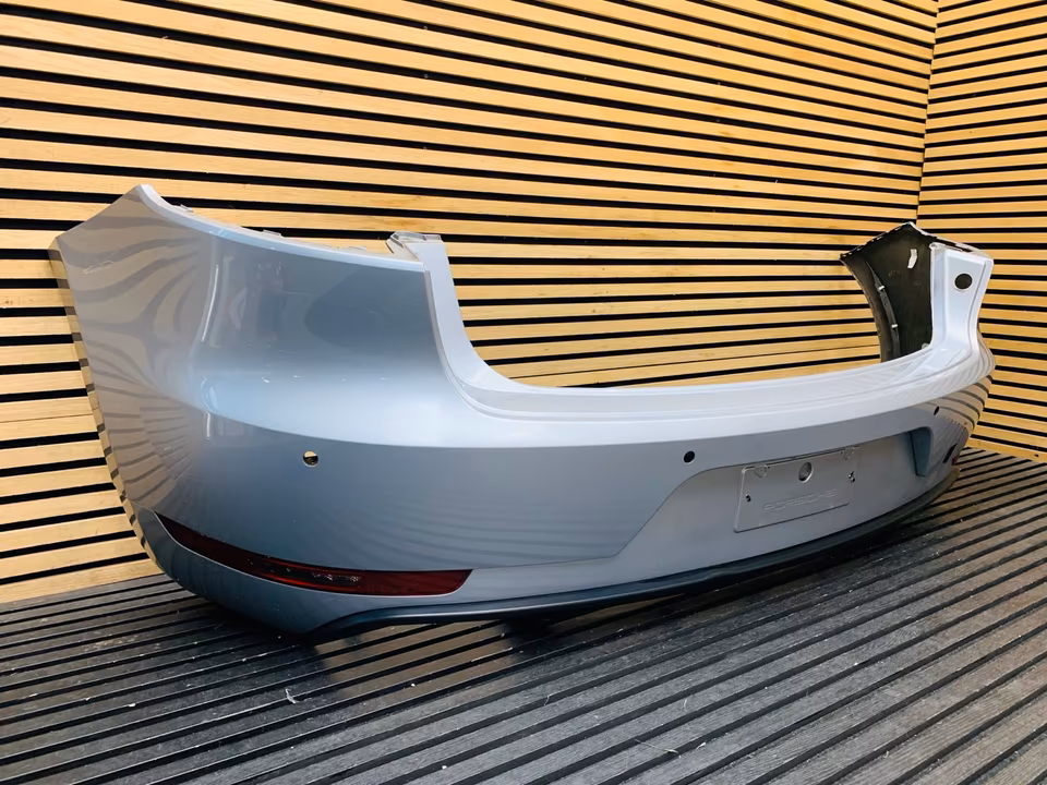 Porsche Macan GTS Rear Bumper 95B807421 - Image 10