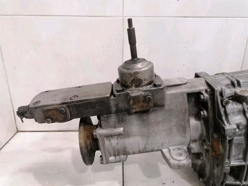 ASTON MARTIN VANTAGE 3 1973-1978 5-SPEED MANUAL TRANSMISSION - Image 6