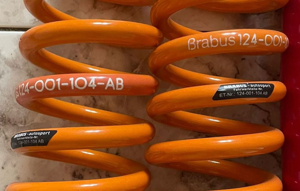 Original BRABUS W124/C124/A124 Suspension Set - Image 6