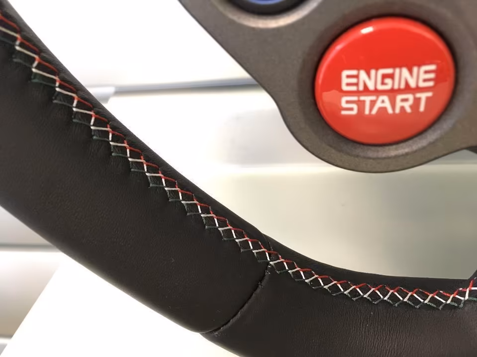 Ferrari 458 Italia / Spider Steering Wheel Edition Tricolore - Image 4