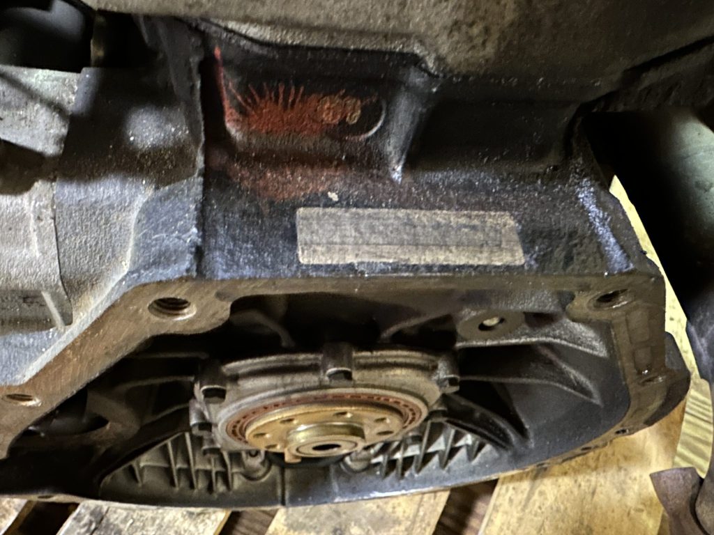 Mercedes-Benz 190E 2.3-16 Engine - Image 9