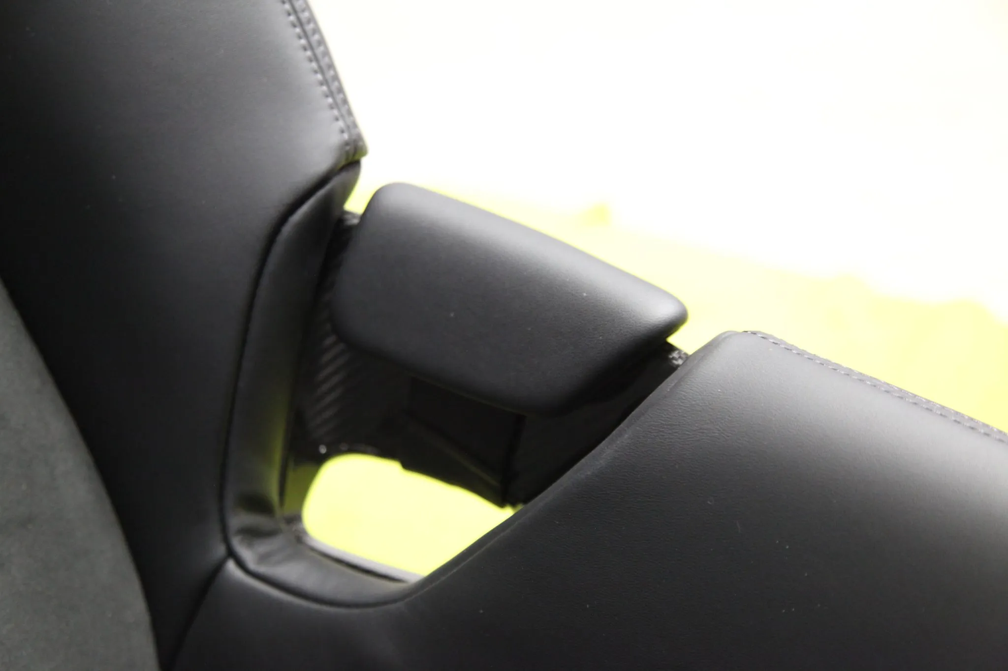 Porsche 992 Bucket Seats - Image 18