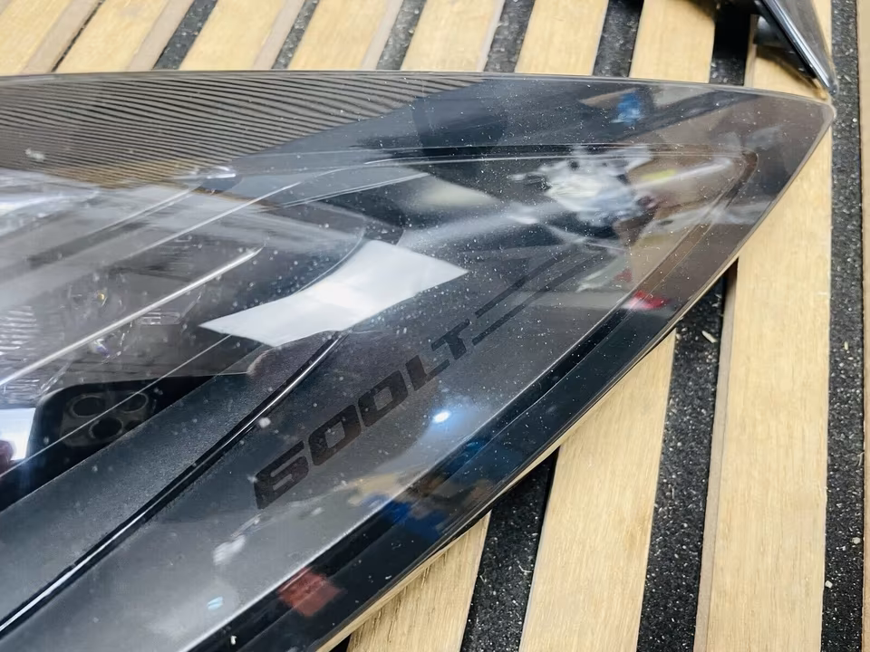 McLaren 600LT diffuser carbon headlight sill splitter - Image 2