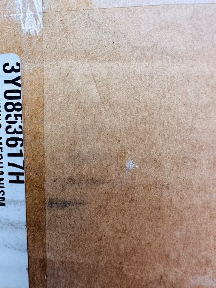 Bentley Mulsanne Logo Emblem Bonnet 3Y0853617 - Image 2