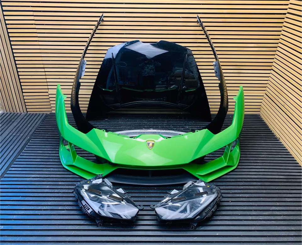 Lamborghini Huracan EVO Bonnet Bumper Headlight