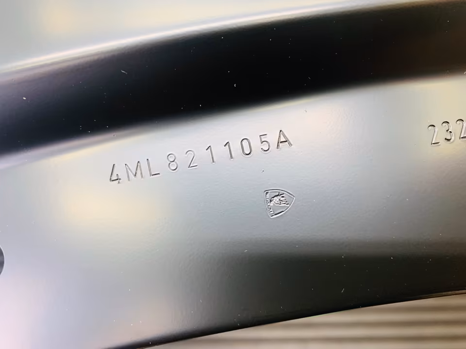 Lamborghini Urus Front Left Fender 4ML821105A - Image 2