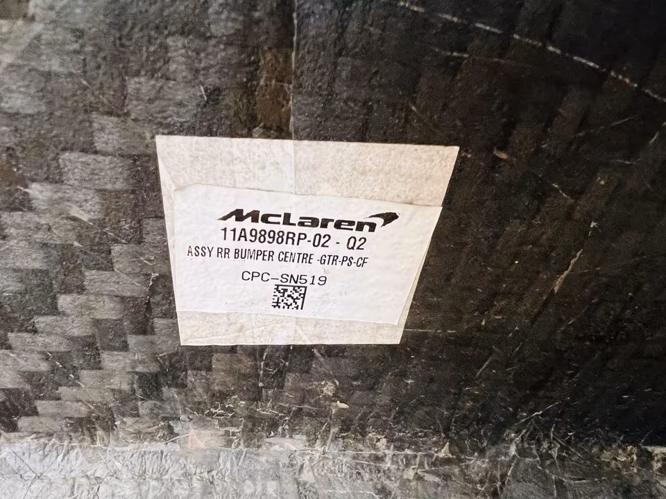 Mclaren 675LT rear bumper carbon 11A9898RP 02 Q2 - Image 7