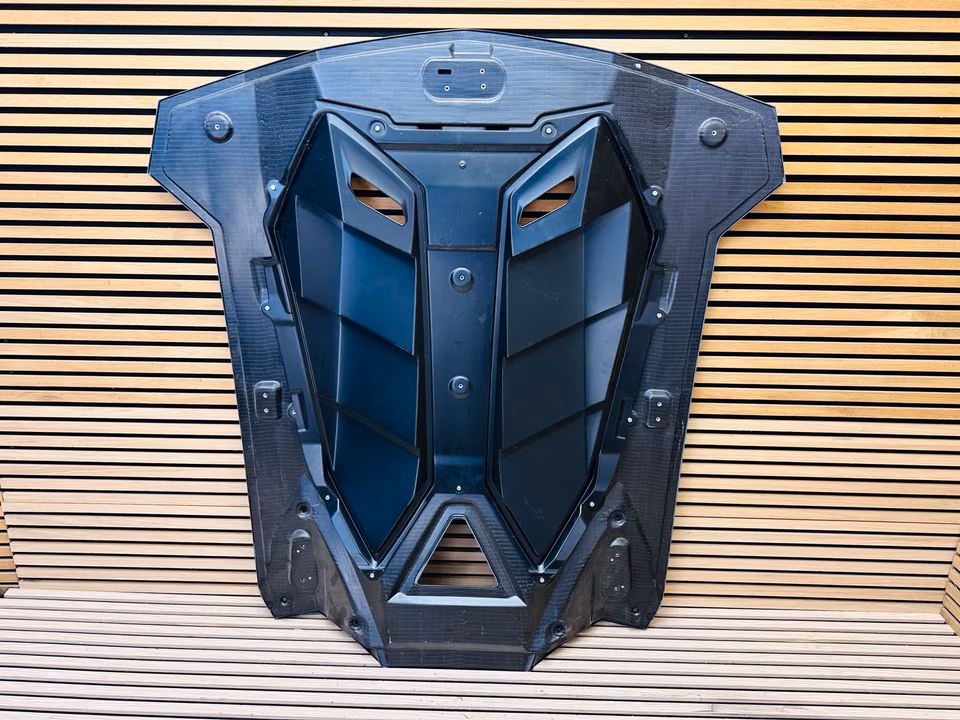 Lamborghini Aventador Roadster engine cover carbon tailgate - Image 3