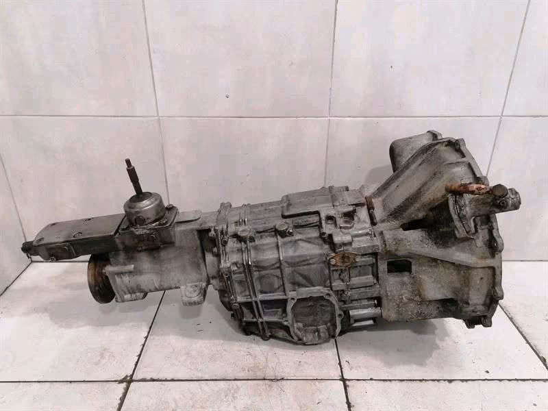 ASTON MARTIN VANTAGE 3 1973-1978 5-SPEED MANUAL TRANSMISSION - Image 11