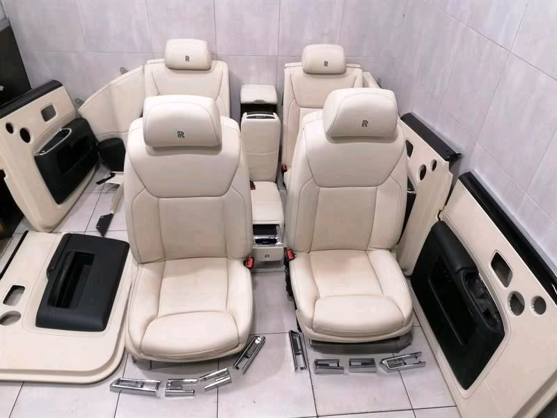 ROLLS ROYCE GHOST SERIES II complete seats