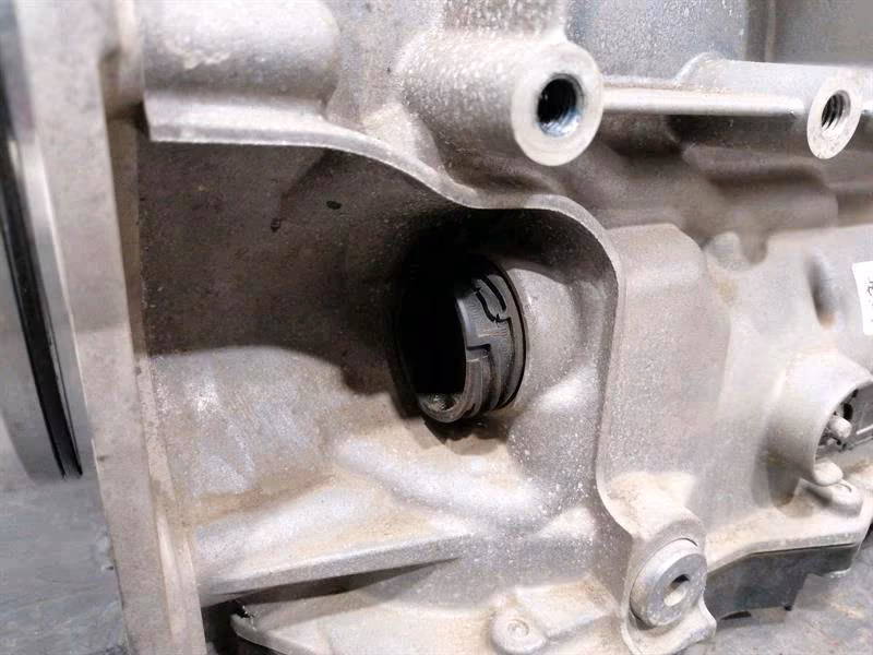 ASTON MARTIN RAPIDE S 8-SPEED TRANSMISSION FD33-70041-AB - Image 5