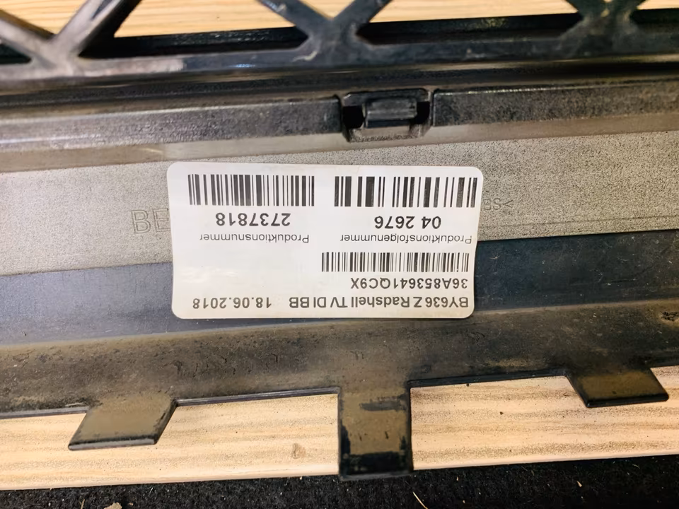 Bentley Bentayga Grille Atrapa Grille Grille 36A853641 - Image 2