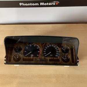 Jaguar XJ40 4.0L speedometer/instrument cluster