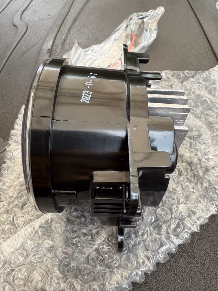 Maserati Levante Fog Lights Black Fog Lights - Image 2