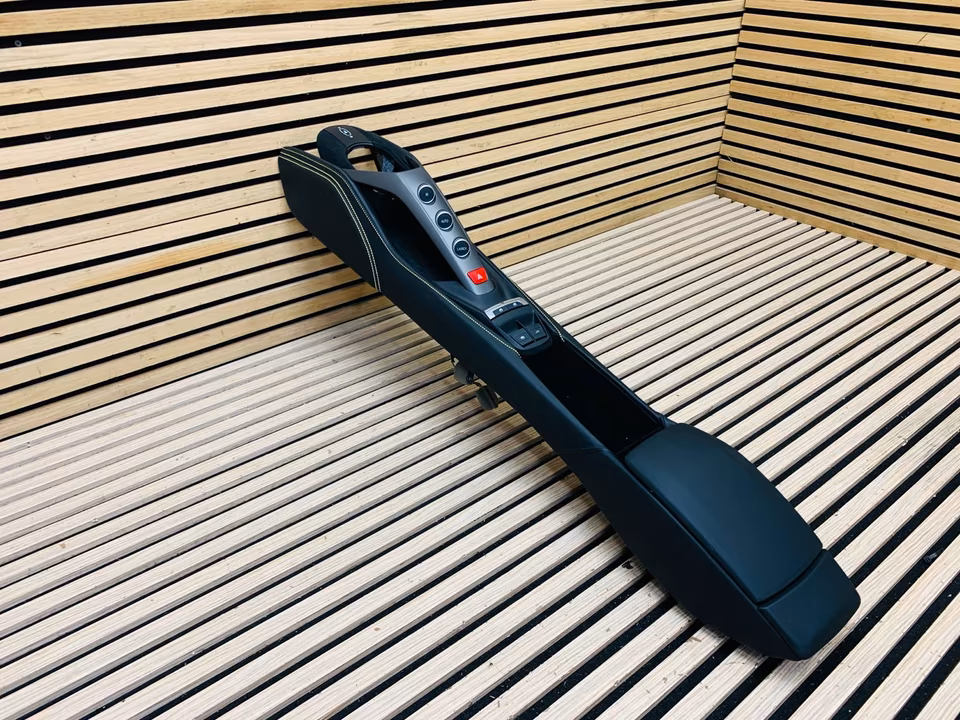 Ferrari 488 Center Console Console Panel 070005145 - Image 11