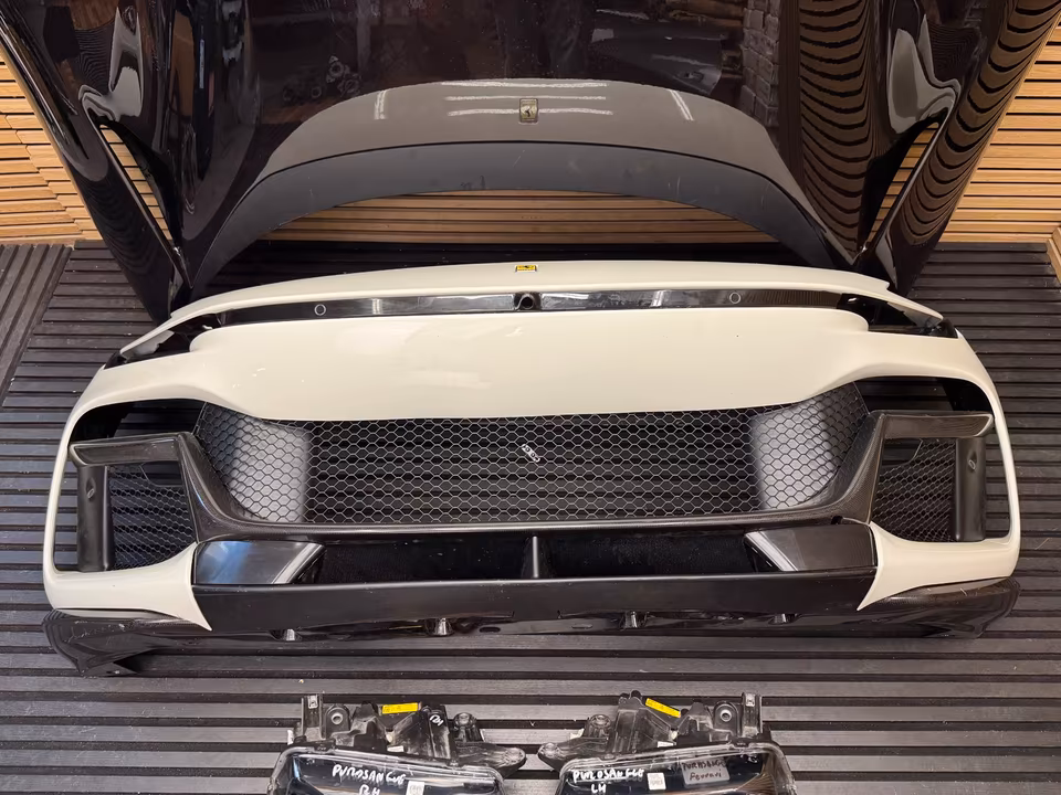 Ferrari Purosangue bonnet bumper headlight - Image 7