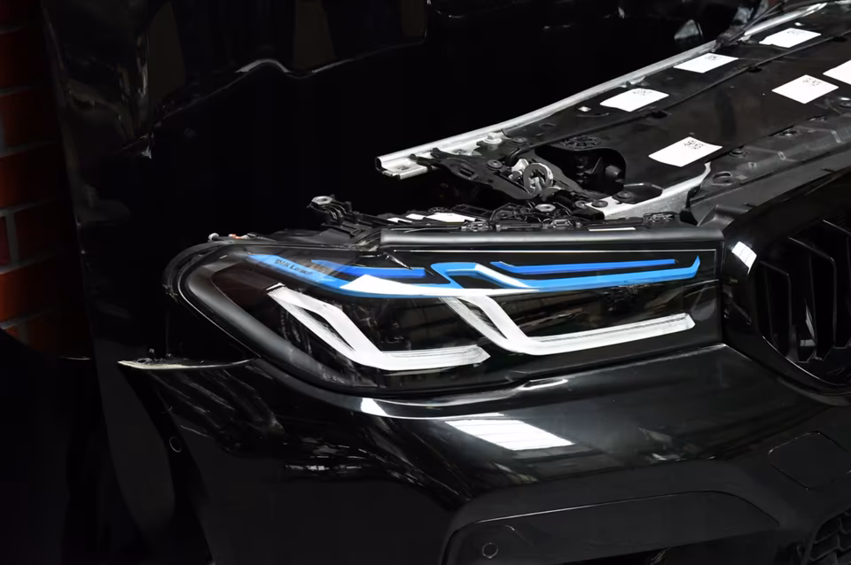 BMW M5 F90 LCI Front Package Bumper Bonnet Headlights 475 - Image 6