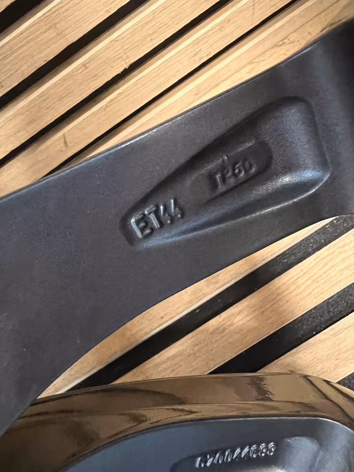 Maserati Levante Alloy Wheels Set 19 Inch 670047899 Nail New - Image 4