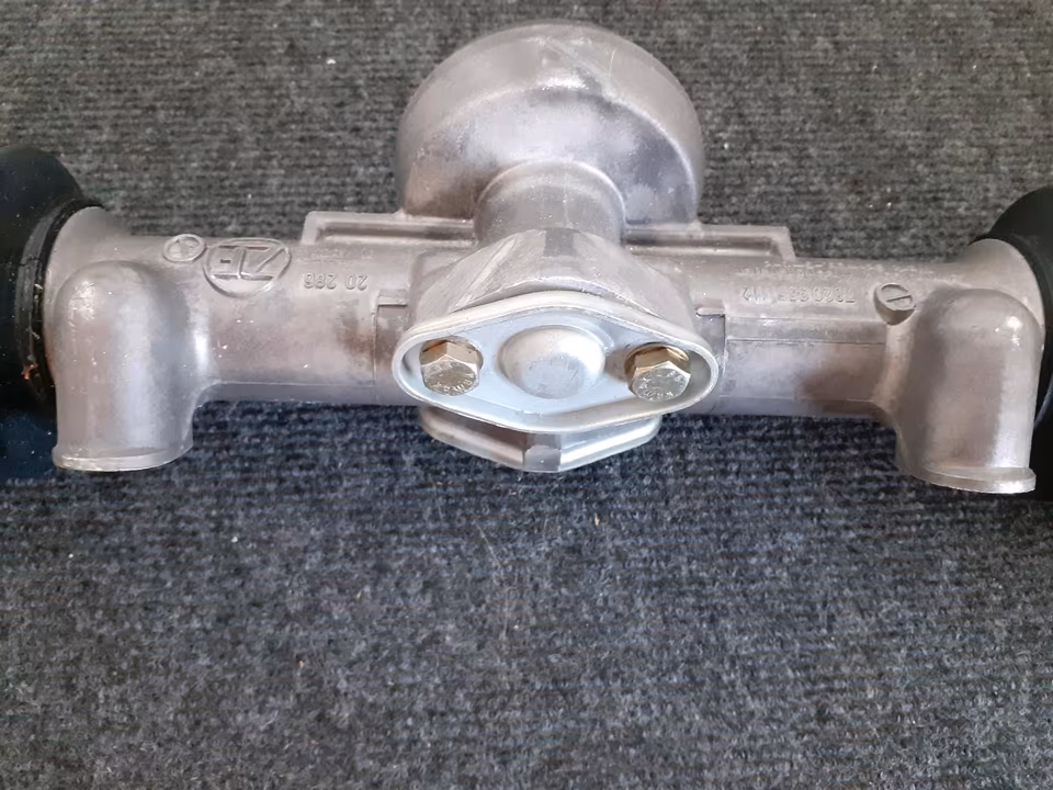 Porsche 911 Carrera 3.2 overhauled ZF steering gear - Image 7
