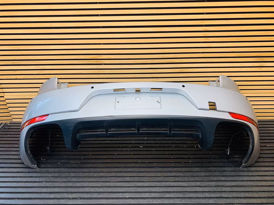 Porsche Macan GTS Rear Bumper 95B807421 - Image 15