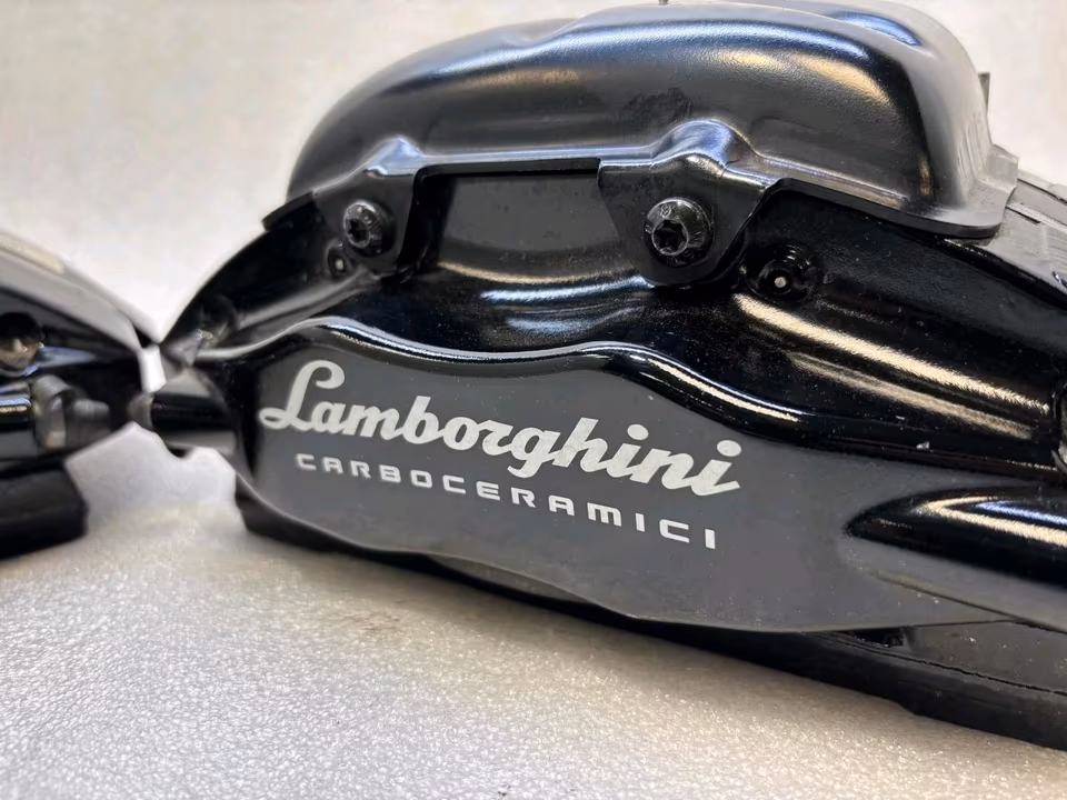 Lamborghini Huracan Evo LP640 BRAKE SYSTEM ceramic - Image 16