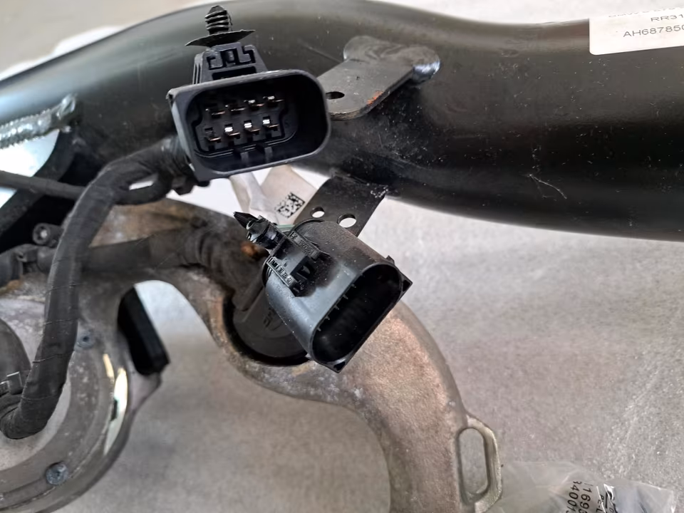 ROLLS ROYCE CULLINAN RR31 Towbar 10024330-003 - Image 8