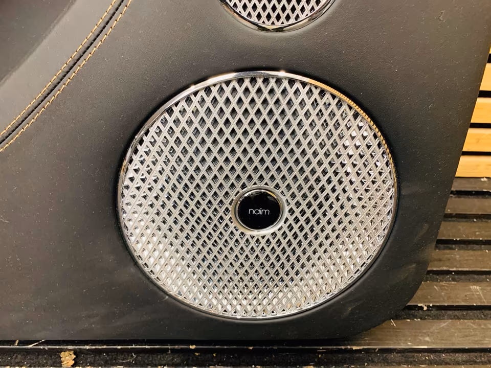 Bentley New GT Door Trim Left Right 3SD867011E - Image 10