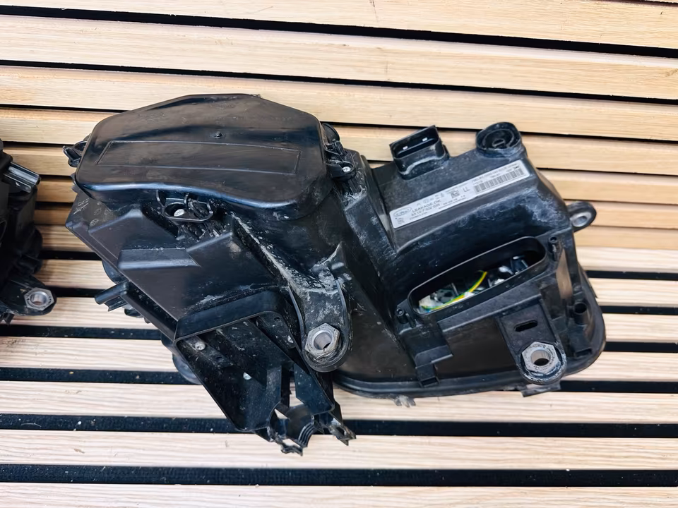 Rolls Royce Wraith Ghost Headlight Right Left 63127322036 - Image 2