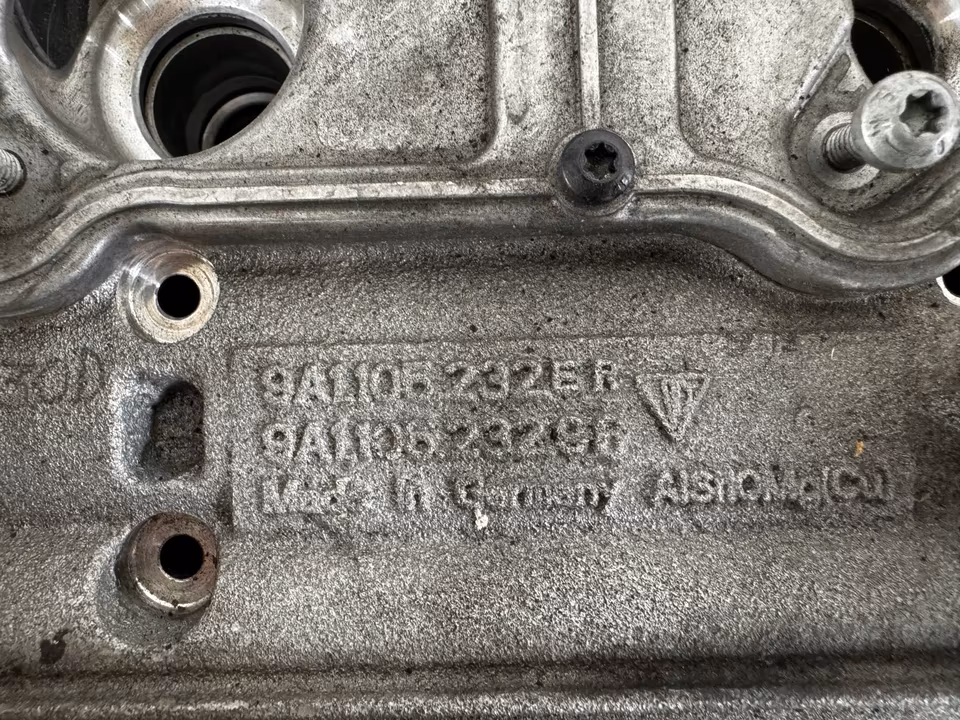 Porsche 991 GT3 MK2 4.0 Cylinder Head 4-6 9A110401296 - Image 8