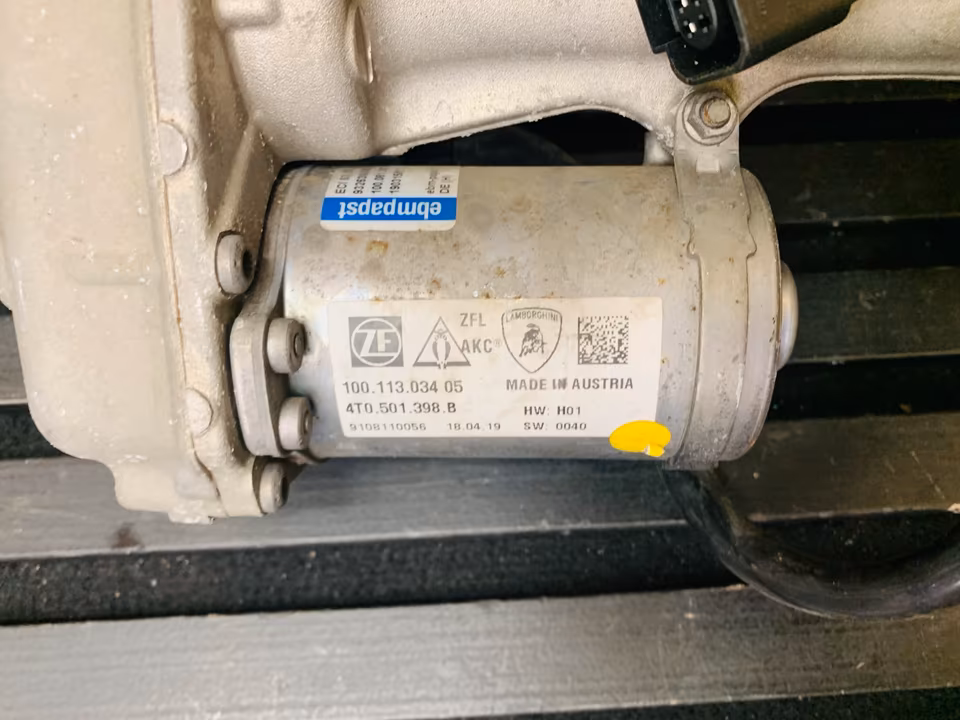 Lamborghini Huracan Actuator Right 4T0501398B - Image 4