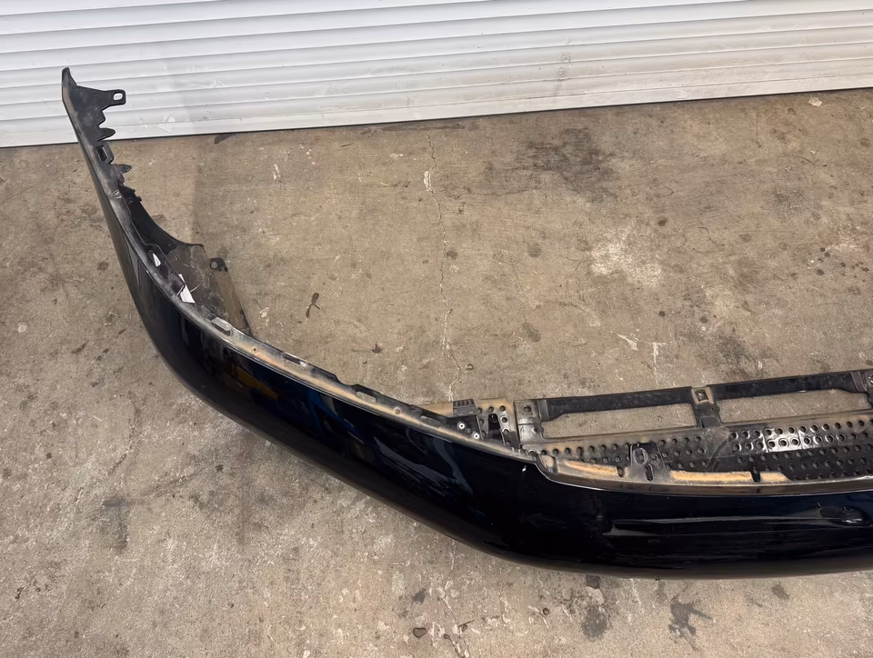 Porsche 992 GTS Sport Design Front Bumper with PDC - Image 5