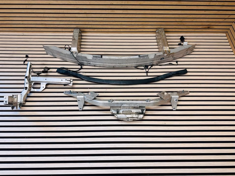 Rolls Royce Ghost Carrier Front - Image 9