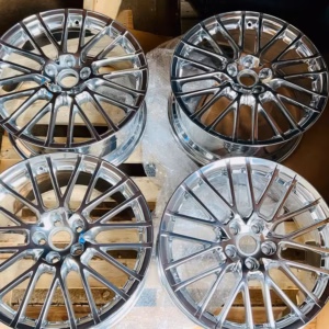 Aston Martin Vantage V8 V12 alloy wheels 8.5+9.5x19 NOS