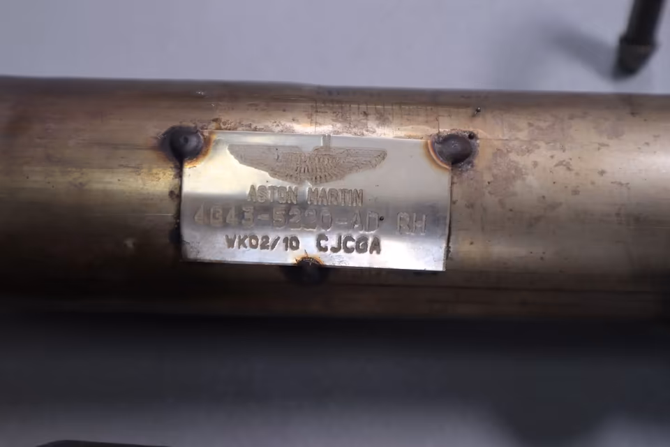 Aston Martin DBS DB9 Exhaust System 8G43-5E211-AB + 8G43-5E211 - Image 4