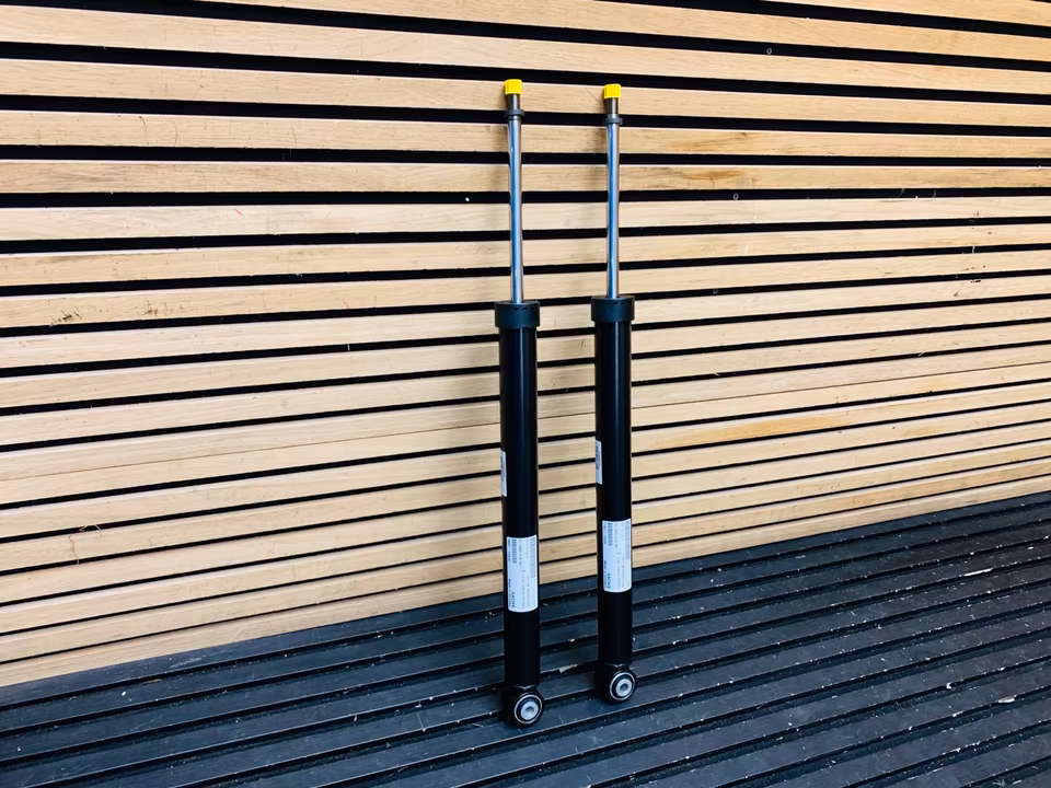 Bentley GT GTC Shock Absorber Left Right Rear 975513035J