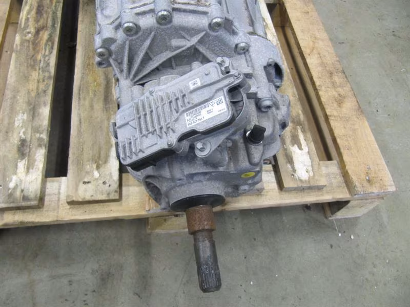 PORSCHE MACAN 95B Gearbox SZKD Gearbox 2.0 TFSI PETROL 2020 FAC - Image 5