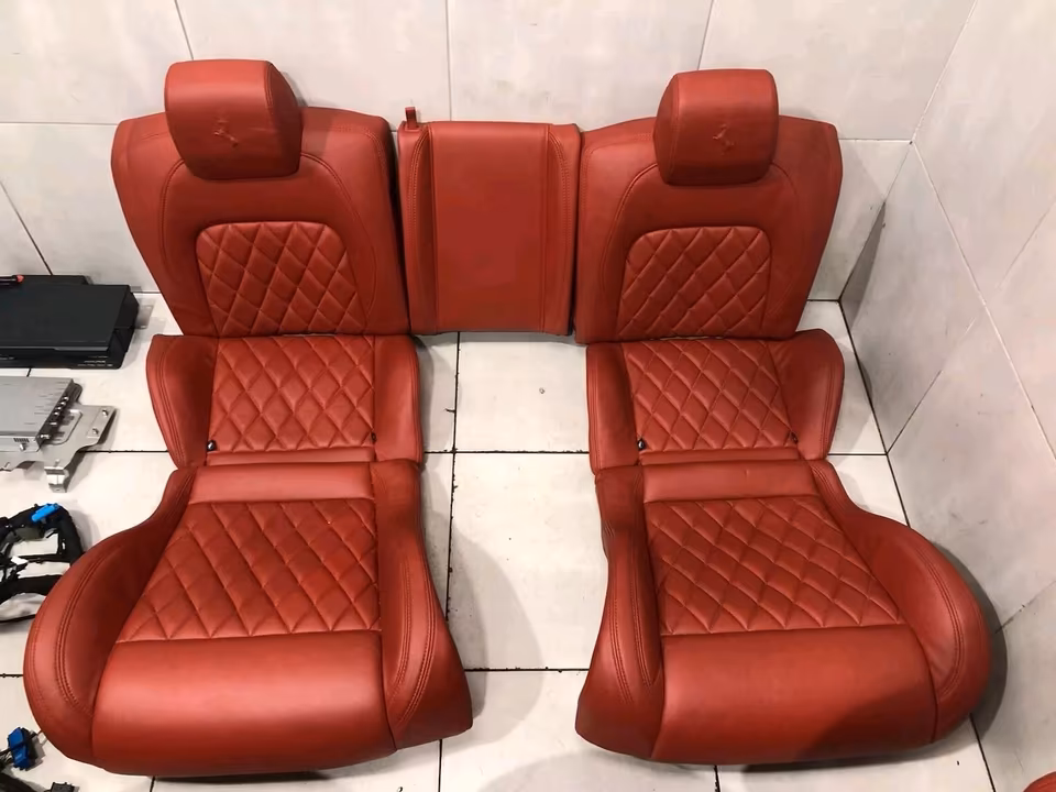Ferrari FF Red Diamond seats 2012-2016 multimedia - Image 3
