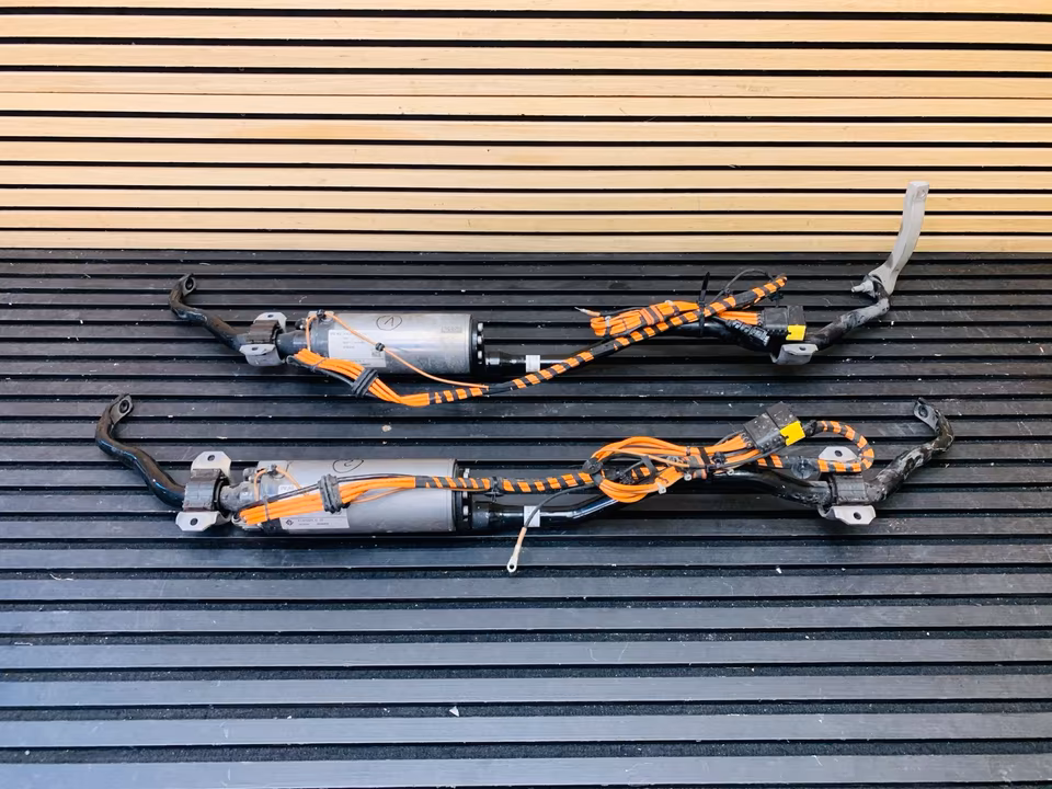 Bentley Bentayga Steering Gear Stabilizer Bar 4M0511023T - Image 6