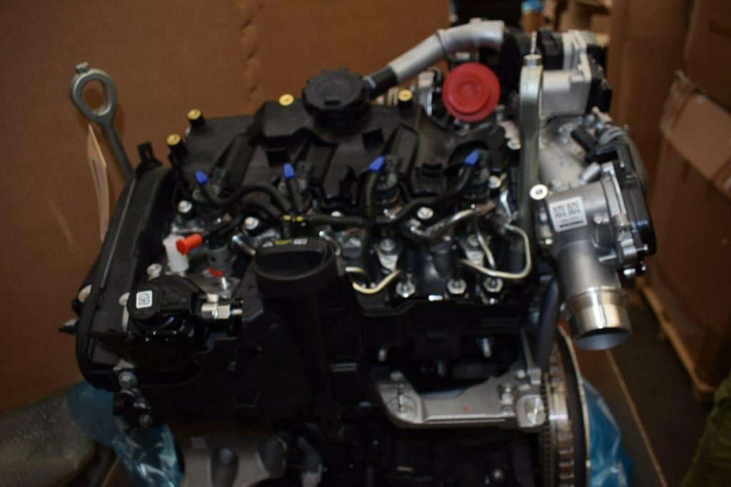 Mercedes-Benz OM 608.915 Diesel Engine - Image 5