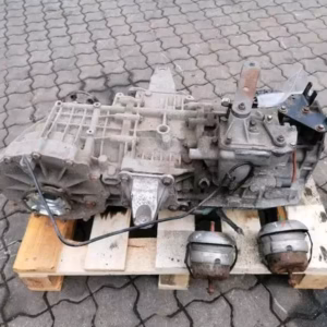 ASTON MARTIN VANTAGE 4.3 V8 Manual Transmission