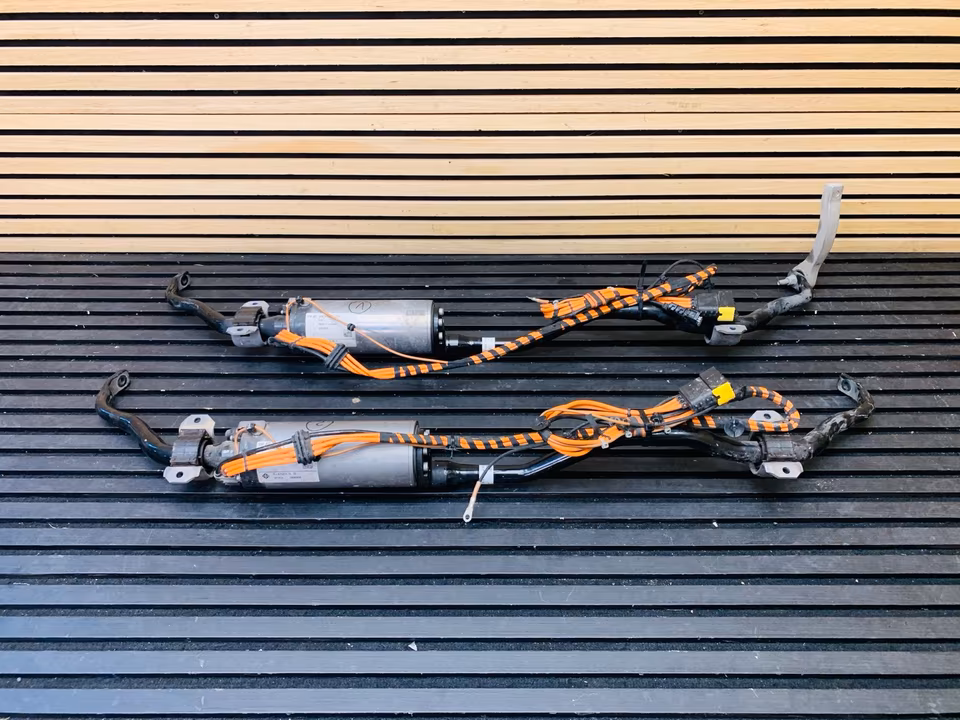 Bentley Bentayga Steering Gear Stabilizer Bar 4M0511023T