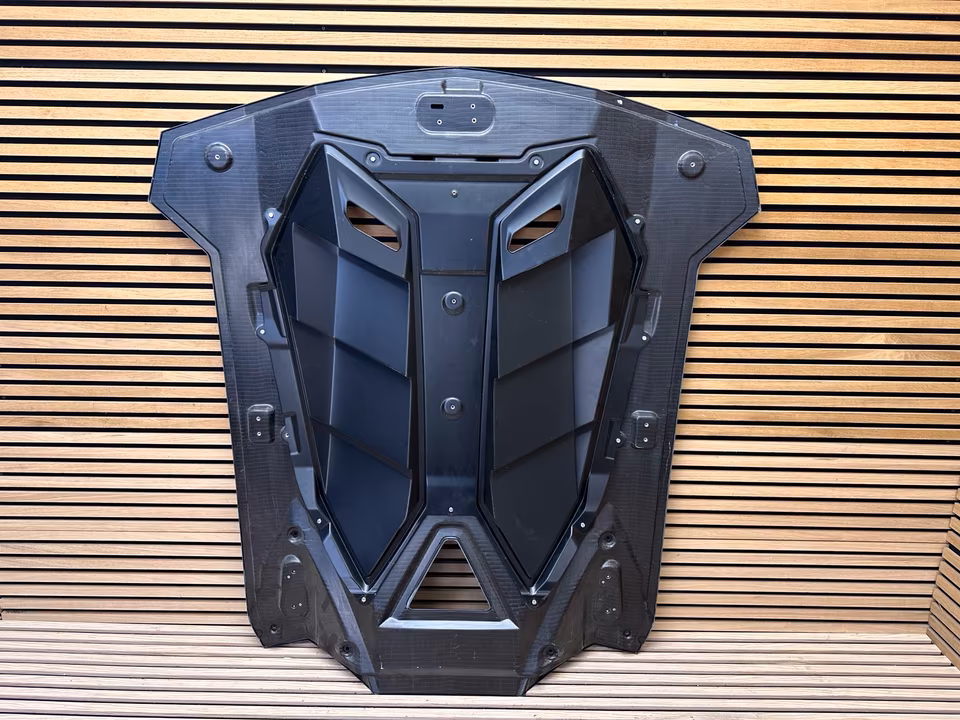 Lamborghini Aventador Roadster engine cover carbon tailgate - Image 4