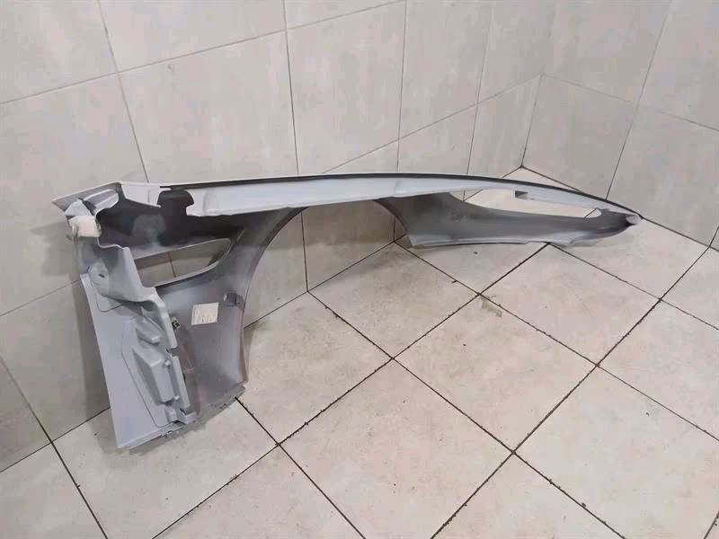 ASTON MARTIN VANTAGE V8 Left Fender - Image 6