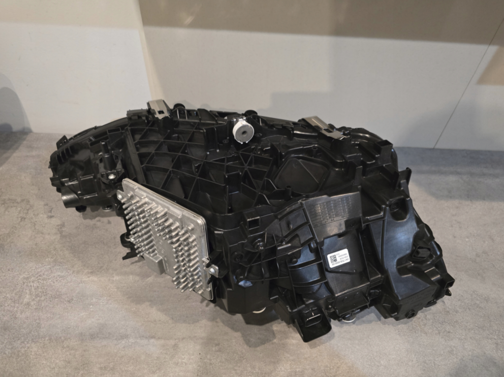 BMW G80 M3 CS / G82 M4 CS LCI FULL LED headlights - Image 2