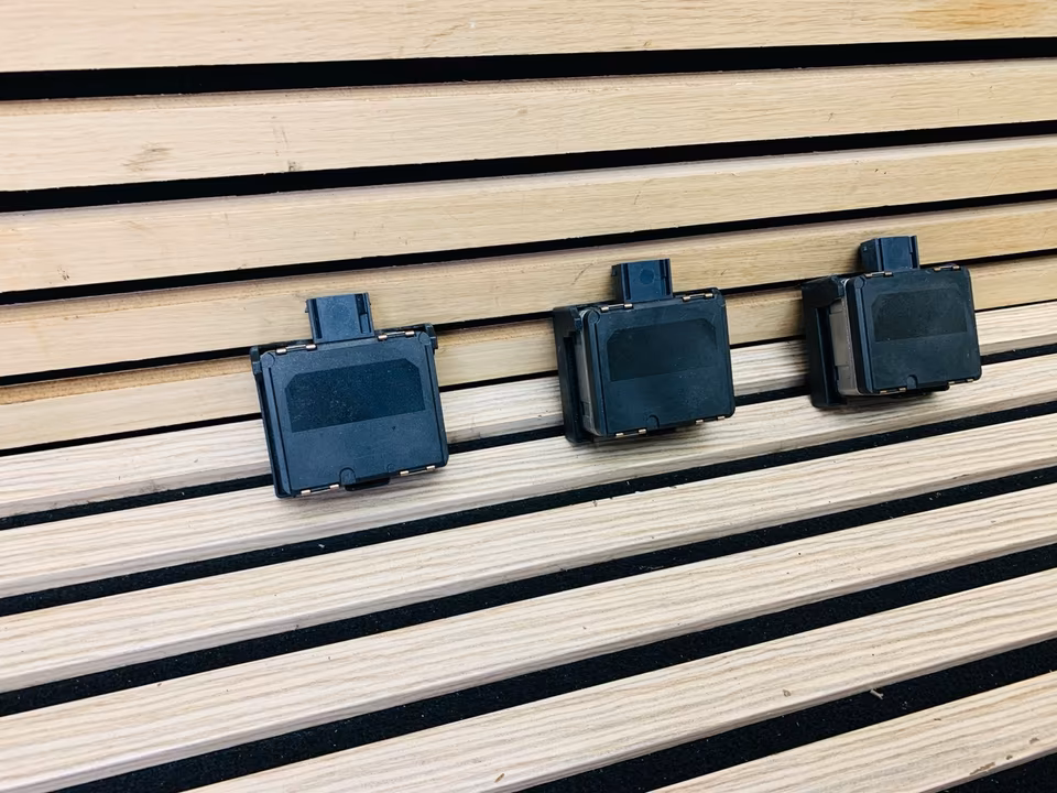 Aston Martin Vantage DB11 DBS Distronic - Image 8